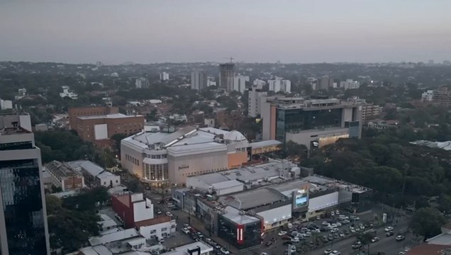 Rayos Roya , canción de repudio contra nepotismo de Roya Torres