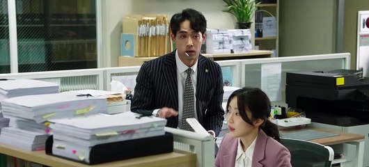 Delightfully.Deceitful.S01E01