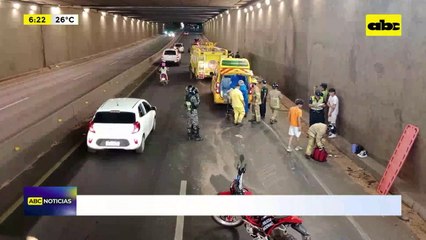 Video: Aparatoso vuelco en el túnel de Tres Bocas