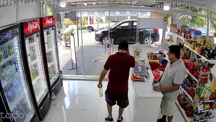 Asaltantes realizan disparos durante atraco a minimercado de Lambaré