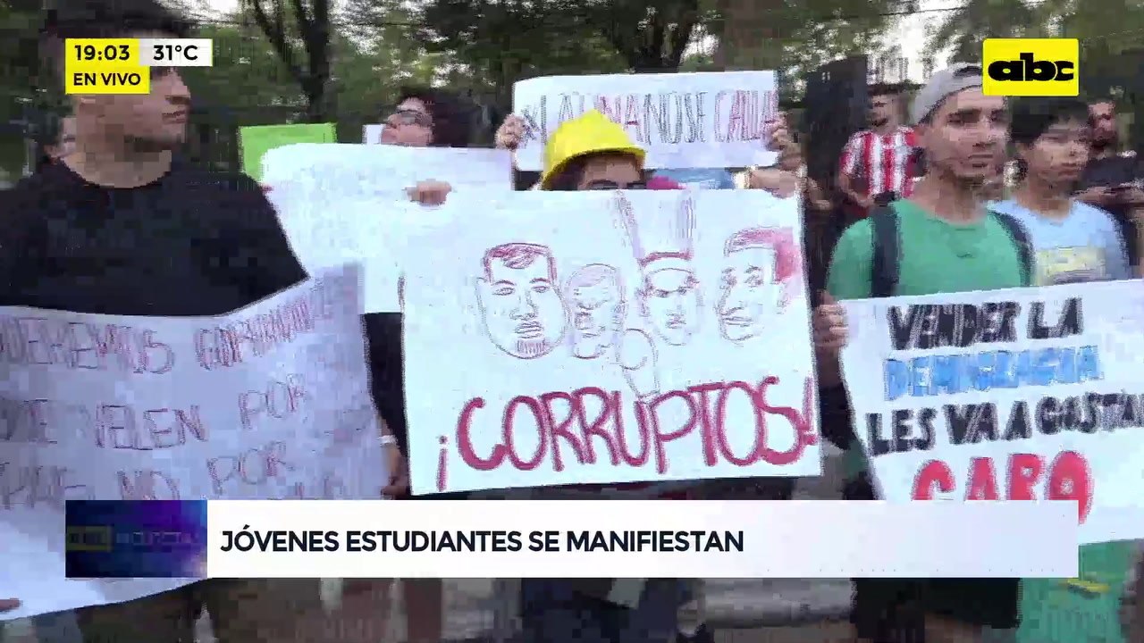 Video: jóvenes estudiantes protestan contra el nepotismo y el atropello cartista