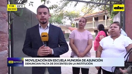 Video: Padres denuncian falta de docentes en institución