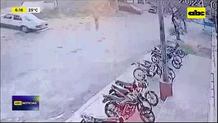 Video: Intentó robar una moto pero fue sorprendido