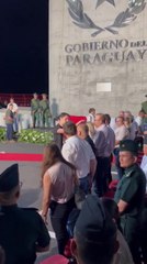 Conceja escracha a senadores cartistas