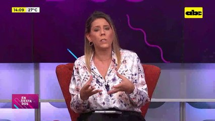 Video: mujer denuncia a policías por violar su intimidad tras protagonizar un accidente