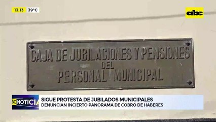 Sigue la protesta de jubilados municipales: denuncian incierto panorama de cobro de haberes