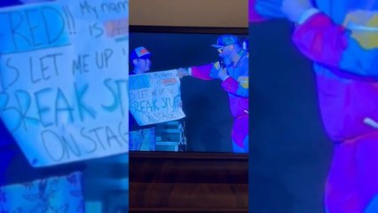 Agus cantó Break Stuff junto a Limp Bizkit en el Asunciónico