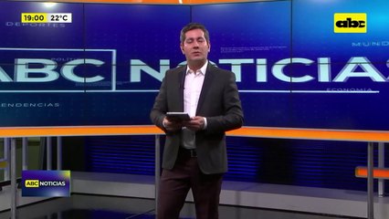 Video: el cántico de los estudiantes dedicado a Santiago Peña ante falta de garantías para el Arancel Cero