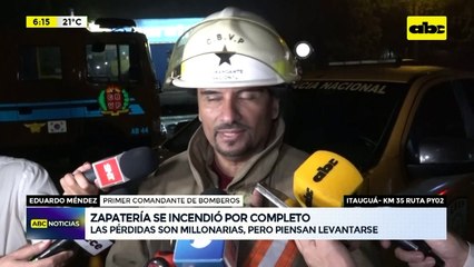 Video: Con golpes de puño echó dientes de su pareja