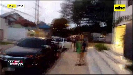 Video: cuatro colombianos fueron detenidos por transportar dólares en una caja fuerte