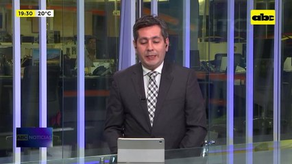 Video: permisionarios del Mercado 4 exigen la destitución del director