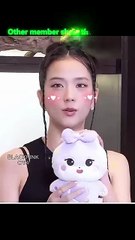 Lisa's expression is just like the duck she's holding!🦆😂 #lisa #blackpink #funny - BLACKPINK OT4 (360p, h264)