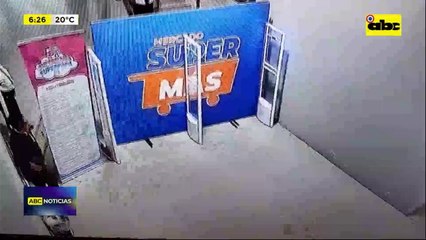 Guardia de seguridad fue detenido por efectuar disparos dentro de un comercio