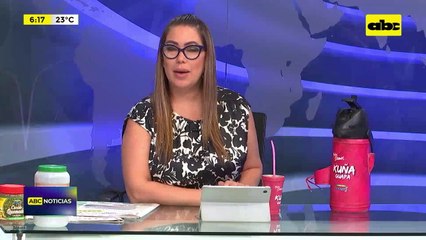 Video: Municipalidad retira cajas para despejar las calles