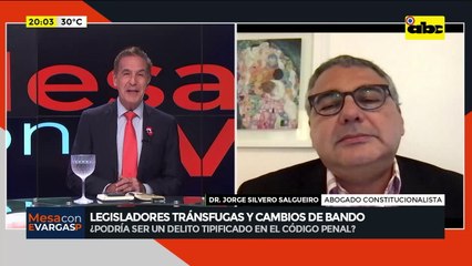 Legisladores tránsfugas: ¿Cambio de bando podría ser un delito tipificado en el Código Penal?