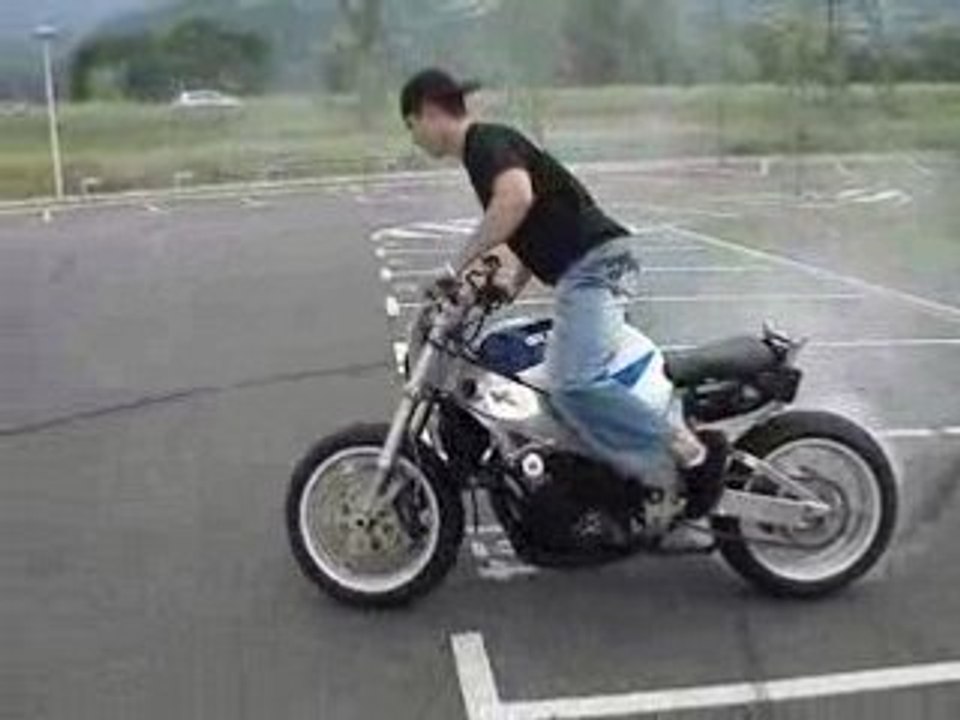Erwan Burn gsxr