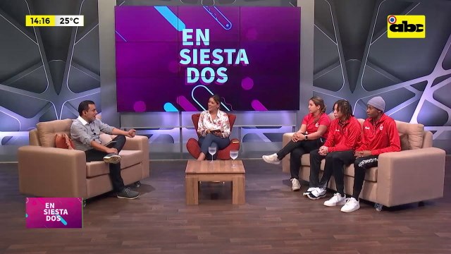 Félix Pérez Cardozo sigue haciendo historia: clasifico a las finales de la Liga Sudamericana Femenina de Básquetbol