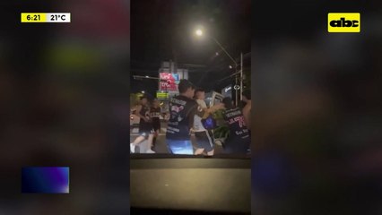 Video: Cae un presunto barra brava agresor
