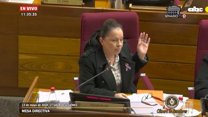 Así Reaccionó Yolanda Paredes Ante Interrupciones De Yami Nal