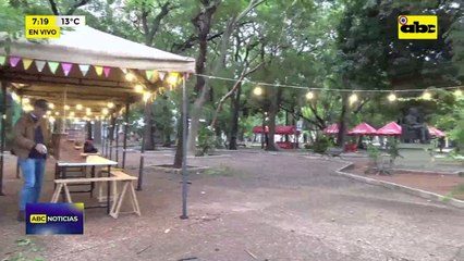 Fiestas Patrias: Feria de artesanía en la Plaza Uruguaya