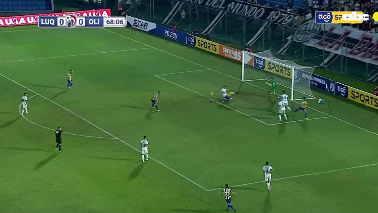 Las dos atajadas magistrales de Gastón Olveira