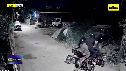 Luque: recuperan moto robada tras persecución