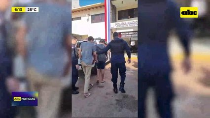 Capiatá: Tres hombres sorprendidos con moto robada