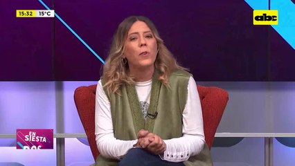 Jessica Santacruz abrió una escuela de fútbol femenino: secretos y desafíos de una deportista