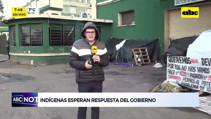 Video: Indígenas siguen acampando pese a las bajas temperaturas
