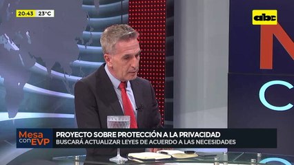 Video: senador Ever Villalba propone penas más duras para quienes lesionen el derecho a la intimidad
