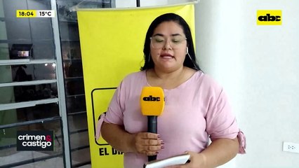 Video: supuesto miembro del PCC llevado al hospital por problemas de salud escapa por la ventana