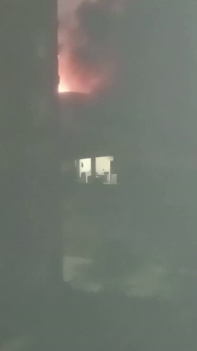 Incendio de un edificio en el microcentro de Asunción