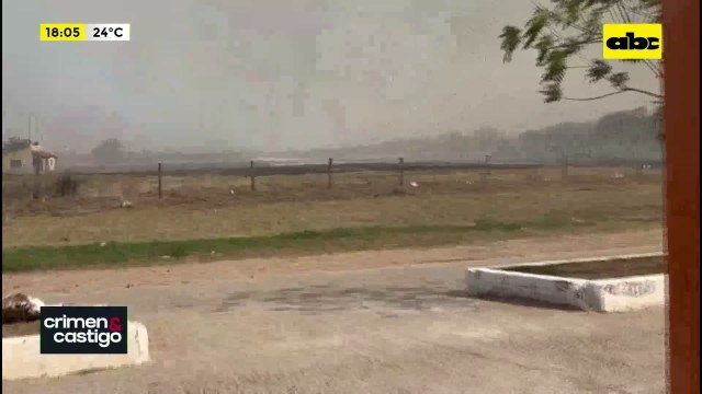 Video: Incendio rodea a la ciudad de Fuerte Olimpo, Chaco