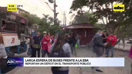 Transporte público: usuarios siguen aguantando larga espera en paradas