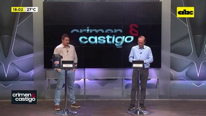 Video: dos motociclistas murieron al chocar contra un camión demorado por la Caminera