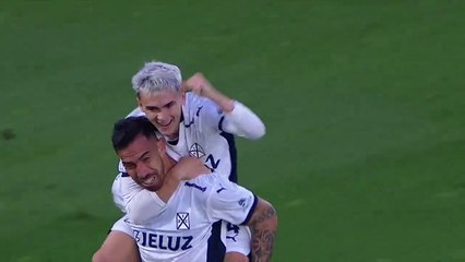 El gol de Gabriel Ávalos en el empate de Independiente