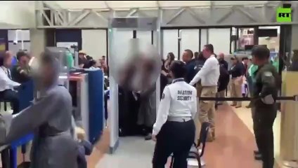 Kolombiya, çocuk istismarcısı İsrailli tarikat üyelerini ABD’ye sınır dışı etti