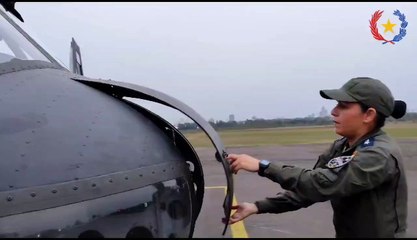 Fuerzas Aéreas Envía Helicóptero Para Combatir El Fuego En El Chaco.