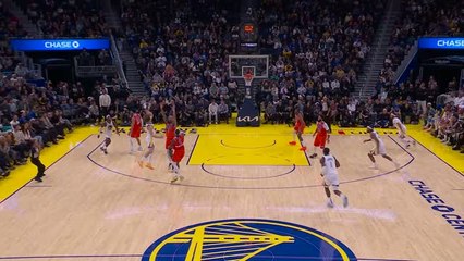 Podziemski scores incredible buzzer-beater