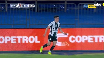 Diego Fernández, de un blopper al golazo en La Nueva Olla