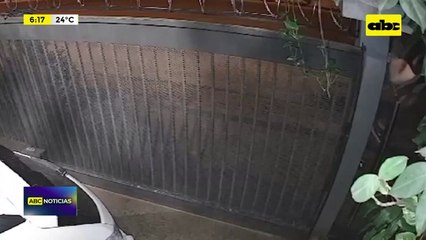 Video: Mediante CCTV identifican a ladrón que ingresó cuatro veces a una misma casa
