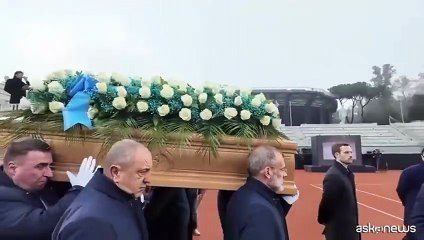 Al Foro Italico camera ardente di Pietrangeli, il feretro sul campo