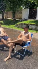 Essap: aprovechan "el manantial" de un caño roto