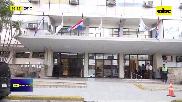 Cambios en carta orgánica del IPS permitirán “sanear” finanzas de la previsional, según senador