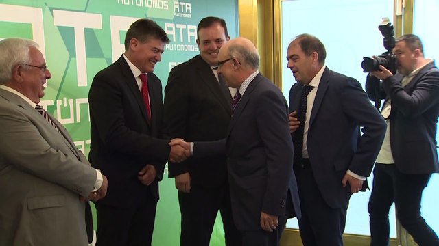 Anticorrupción rechaza archivar el 'caso Montoro': Son actuaciones graves de corrupción