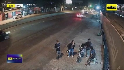 Capiatá: tres arrestados tras robo de un celular