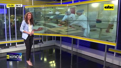 Ministro propone eliminar salario mínimo y esto opinan en el Parlamento