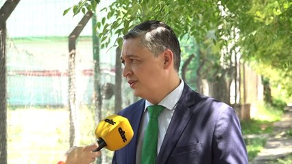 Contrato de Giovanni Divitto, hijo de Yamy Nal, plagado de inconsistencias