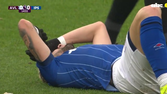 Julio Enciso sufrió una lesión y encendió las alarmas