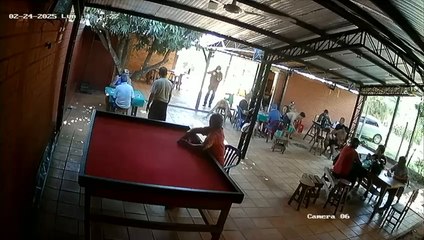 Grupo armado irrumpió en un local de juegos y robó millones en Itauguá